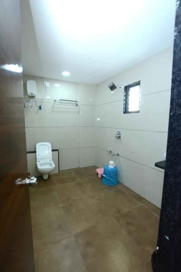 Hotel Villa Inn Ānand Dış mekan fotoğraf