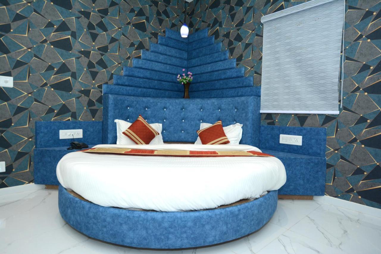 Hotel Villa Inn Ānand Dış mekan fotoğraf